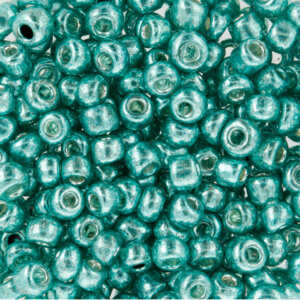 Бисер 10г 08/0 №0568 Zlatka 0557-0569 изумрудный GR