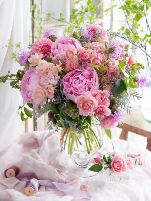 Холст с красками 40х60 см по номерам Розовый букет 30 цв в коробке Х-7924